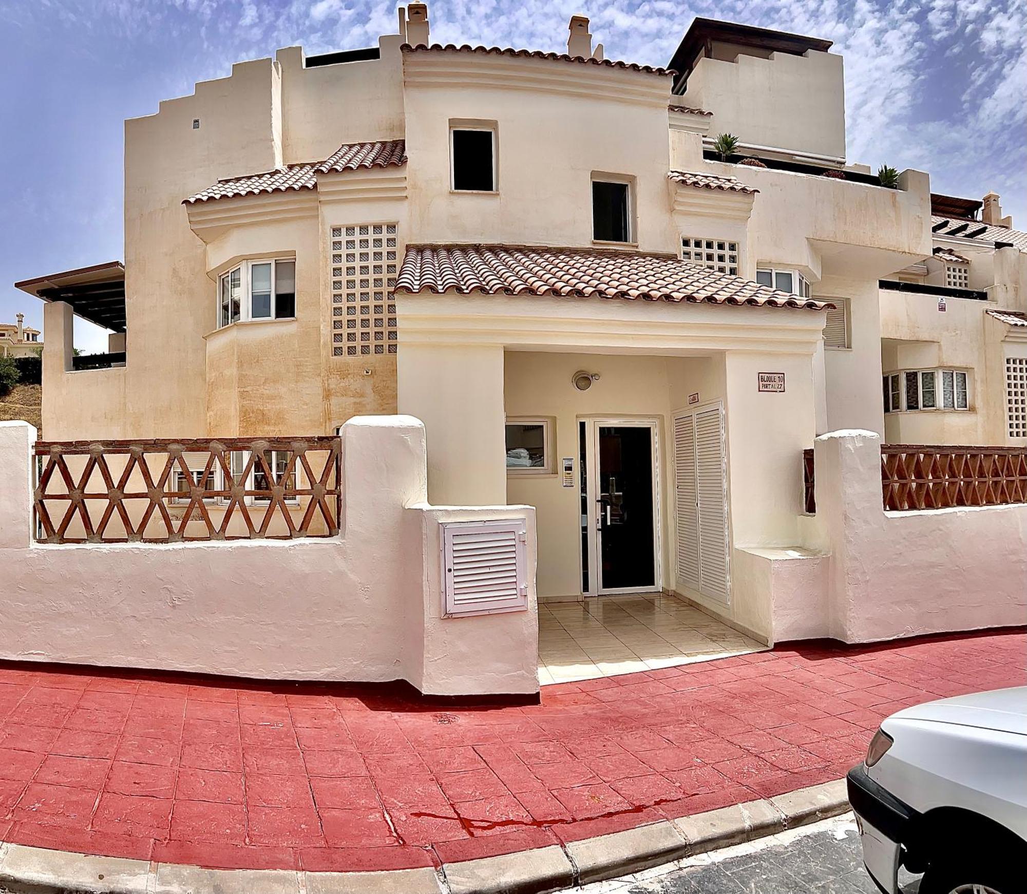 בנאלמדנה Beautiful Apartment With Pools, Playground And Paddle Tennis - Family Friendly And Near Vithas Hospital - Free Parking In Garage מראה חיצוני תמונה