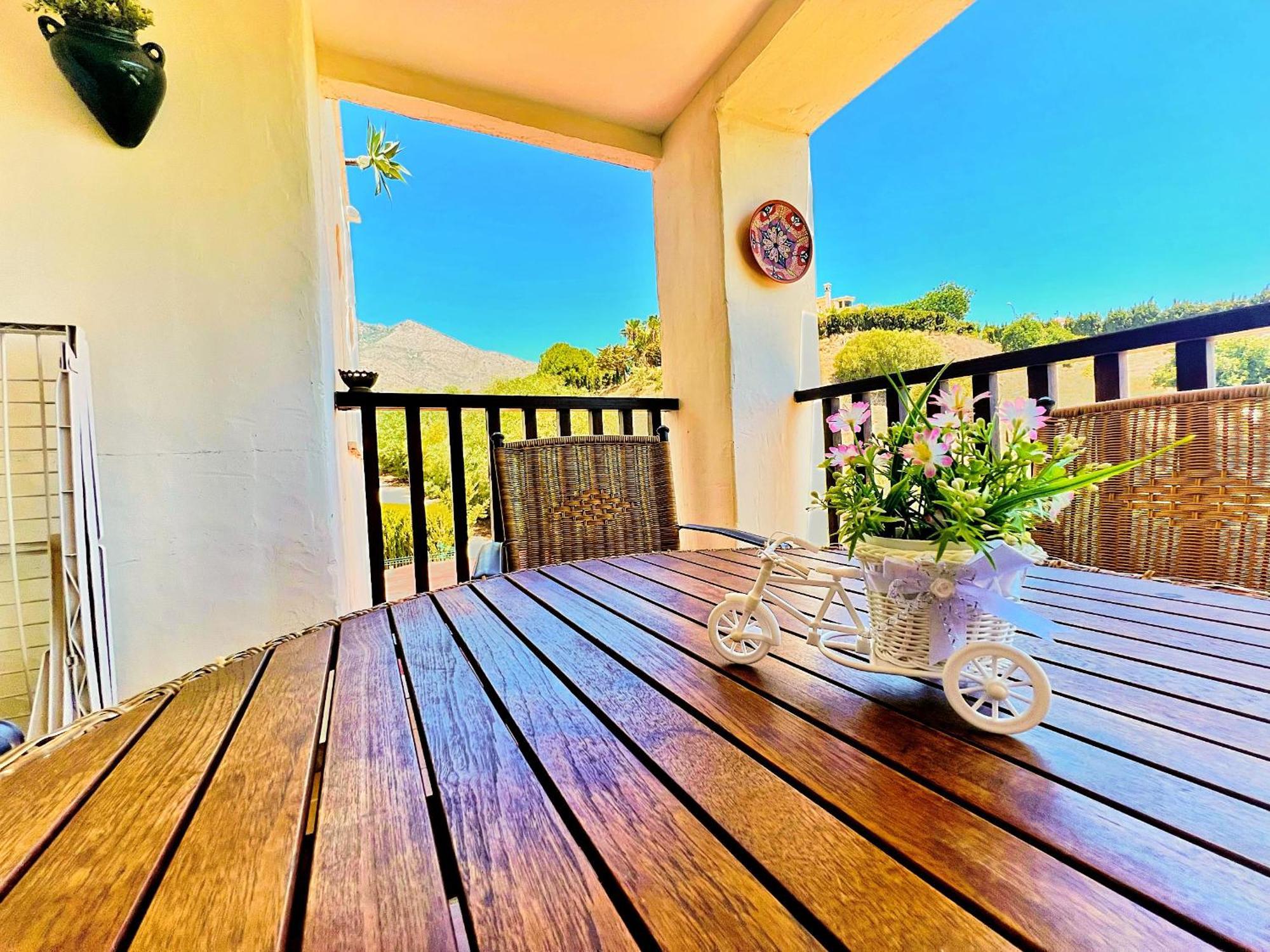 בנאלמדנה Beautiful Apartment With Pools, Playground And Paddle Tennis - Family Friendly And Near Vithas Hospital - Free Parking In Garage מראה חיצוני תמונה